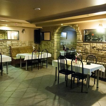 Uslugi Hotelarskie Las Vegas Międzyrzec Podlaski 外观 照片