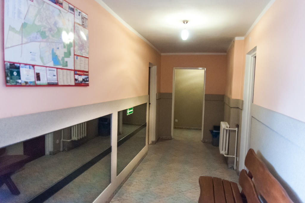 Uslugi Hotelarskie Las Vegas Międzyrzec Podlaski 外观 照片